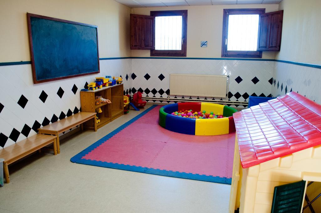 Auberge de jeunesse L'Espluga De Francoli Xanascat Extérieur photo